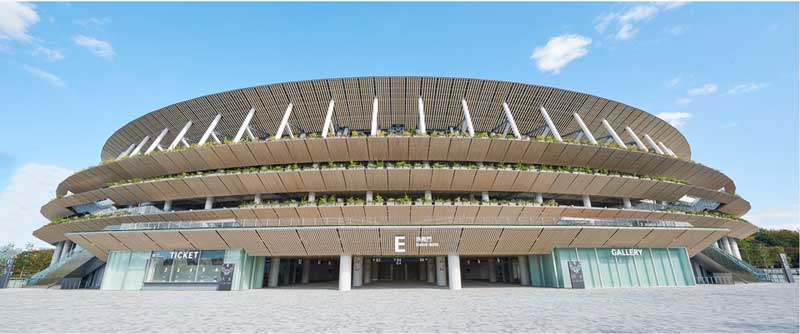 オリンピックスタジアム（新国立競技場）の外観側面